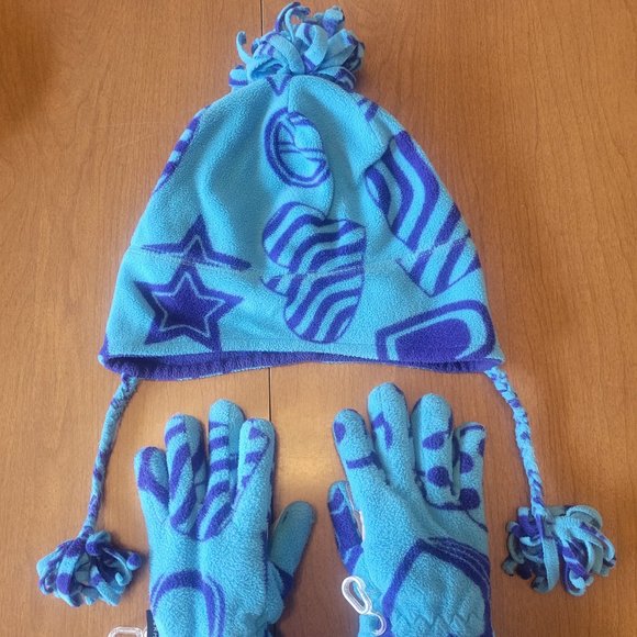 Girls hat/glove set. Children's Place, size 7/8 - Picture 1 of 4